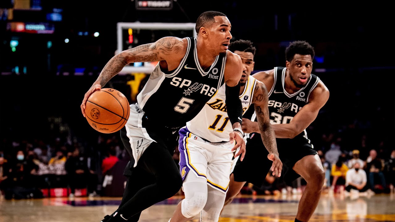 image 0 Highlights: Dejounte Murray Triple-double Vs. Los Angeles Lakers : 11.14.2021